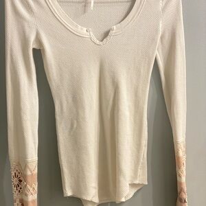 Free people Women's Cream Long Sleeve Top with Lace Accents
